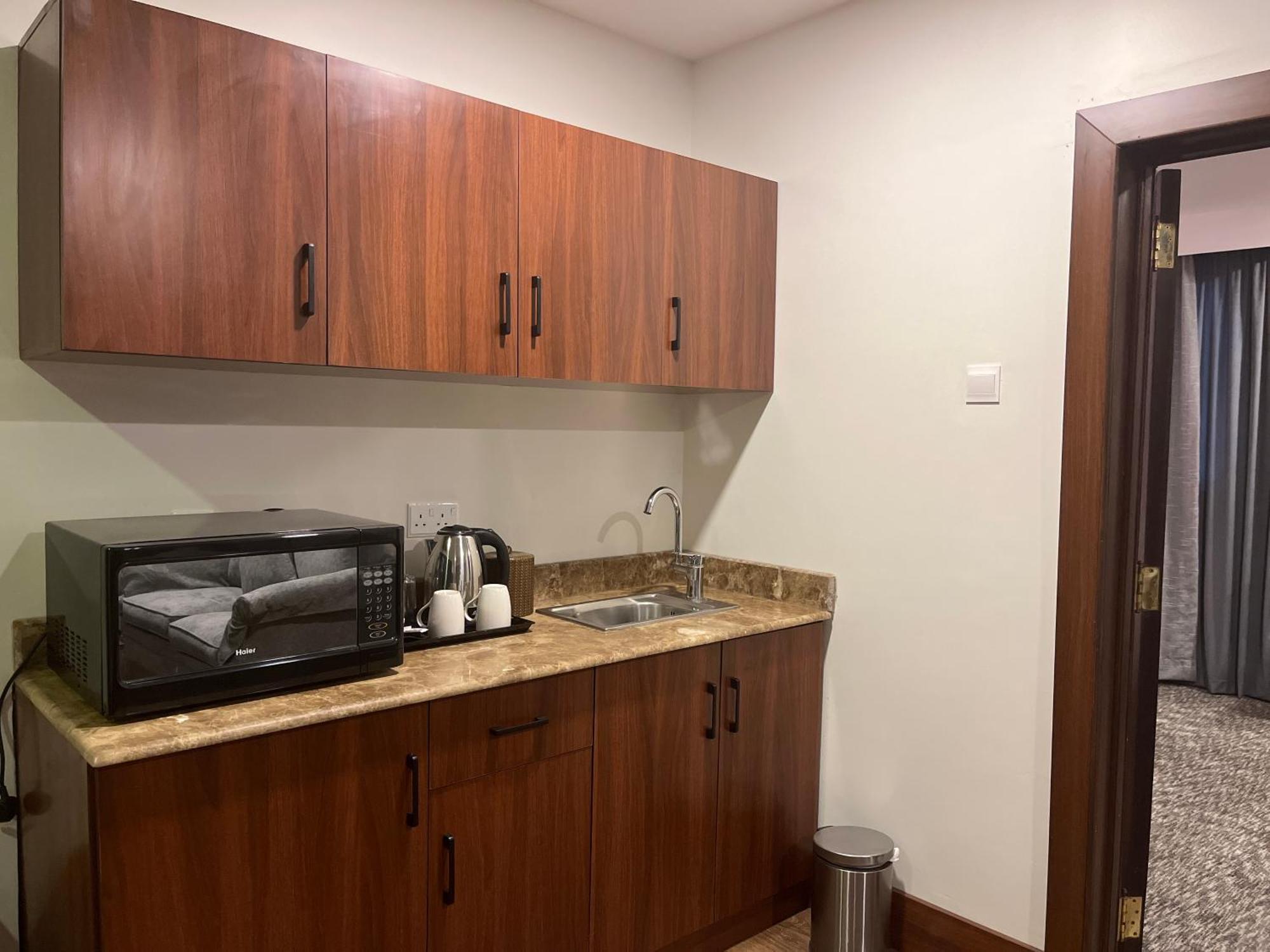 Lily Hotel Suite Mubarraz Al-Hofuf Dış mekan fotoğraf