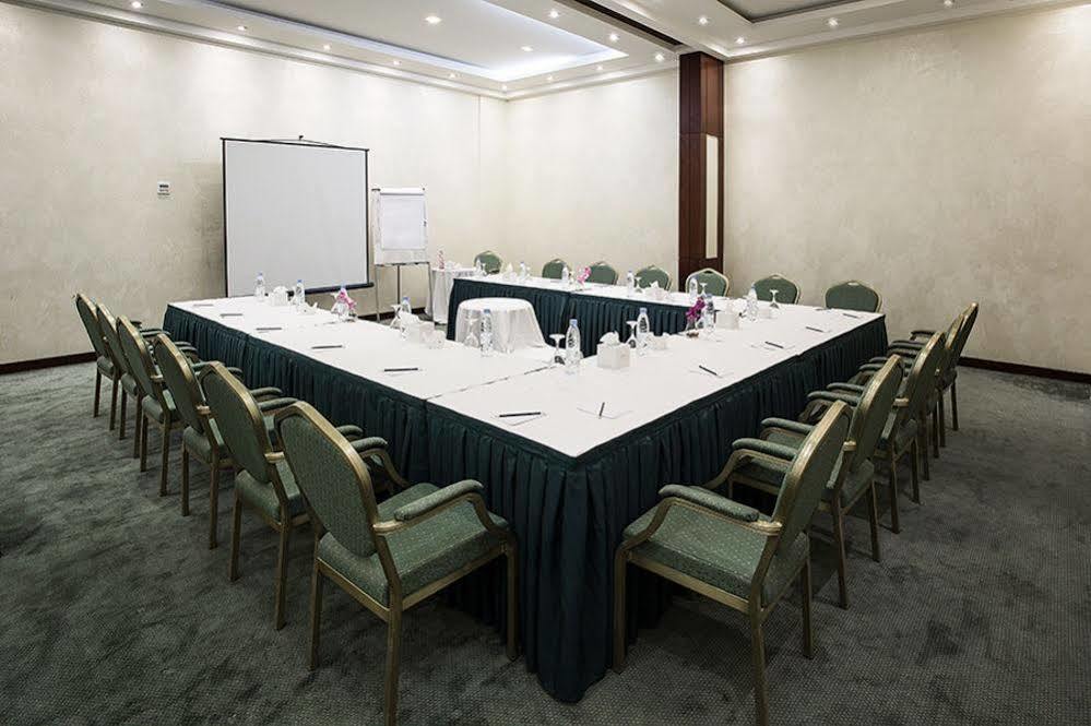 Lily Hotel Suite Mubarraz Al-Hofuf Dış mekan fotoğraf